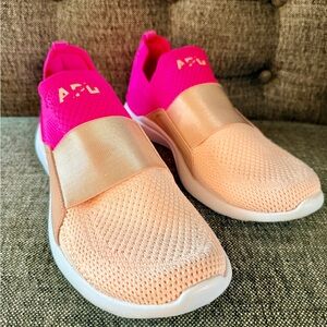 Free People APL Techloom Bliss Sneaker Mesh Pink Rose Dust size 8.5